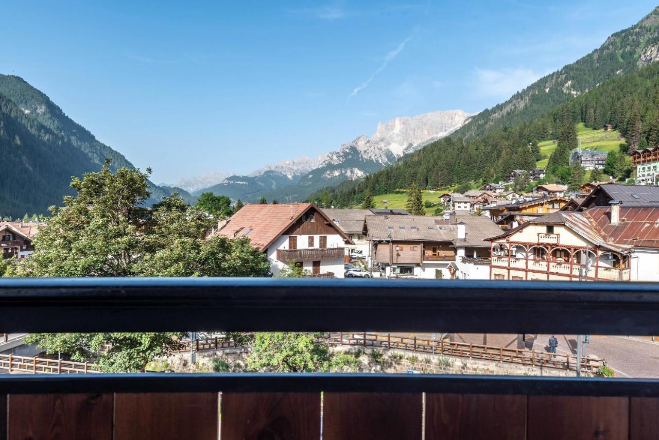Rodella A Parte Apartment Campitello di Fassa Luaran gambar