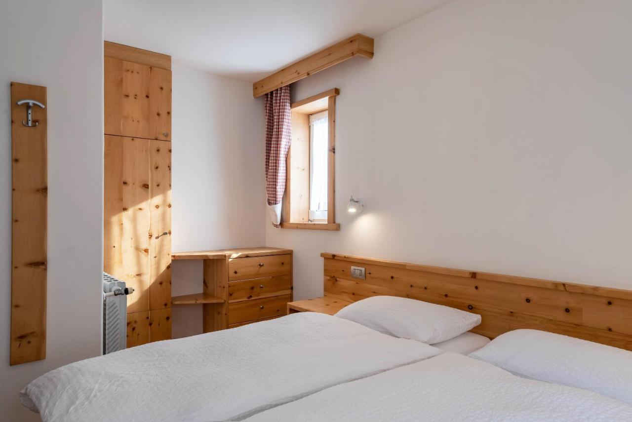 Rodella A Parte Apartment Campitello di Fassa Luaran gambar